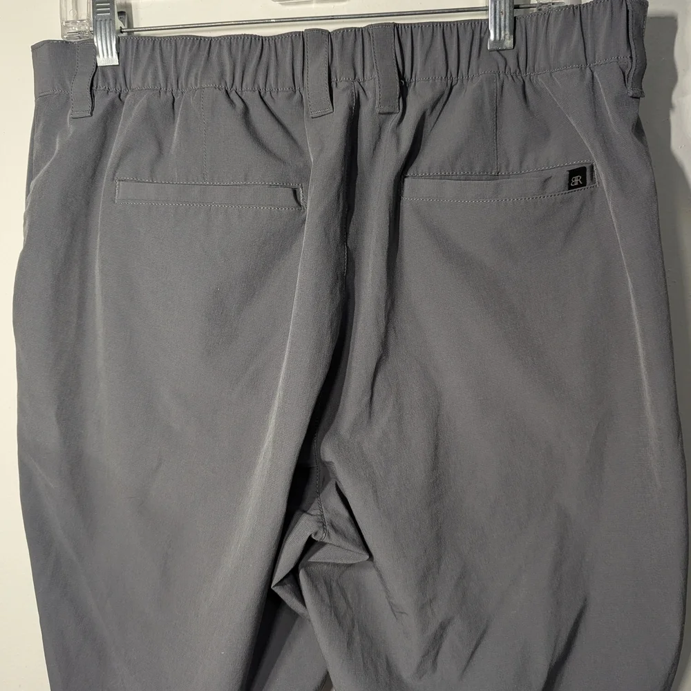 Banana Republic Gray Performance Shorts Men’s Size 36 Lightweight Casual Golf